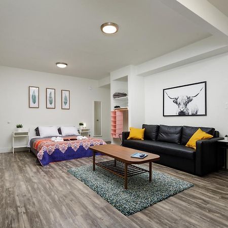 735 W 10Th St Далас Екстериор снимка