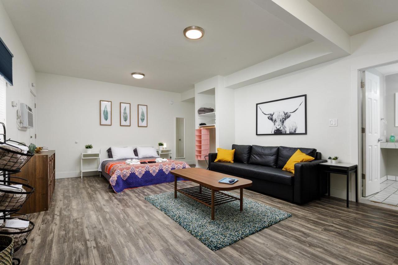 735 W 10Th St Далас Екстериор снимка
